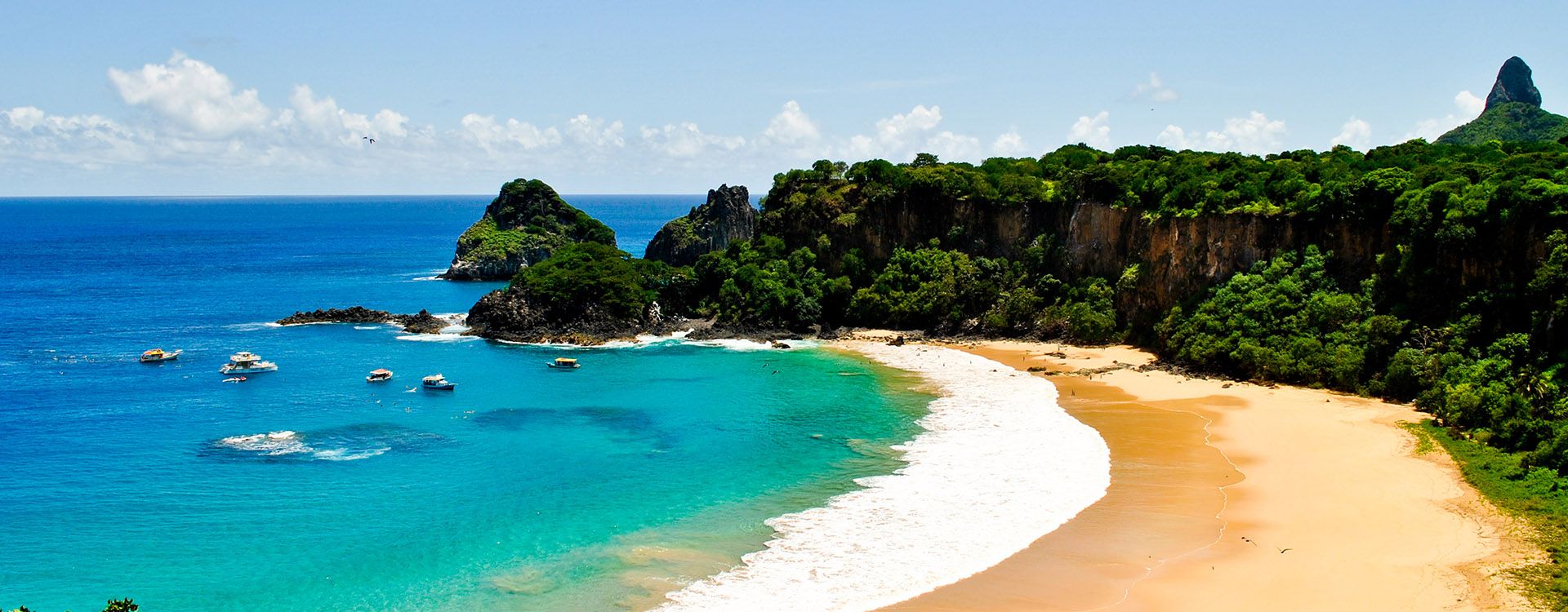 Praia do Sancho, Fernando de Noronha. Pernambuco, Brazil