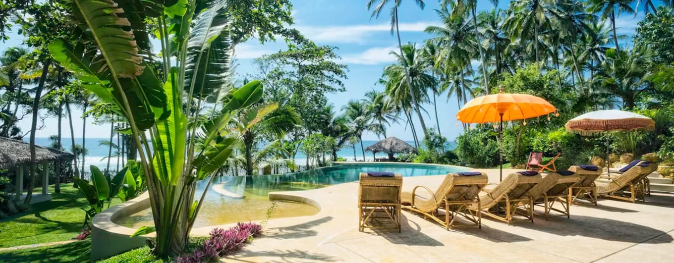 Family friendly villa outdoor pool in Sri Lanka
