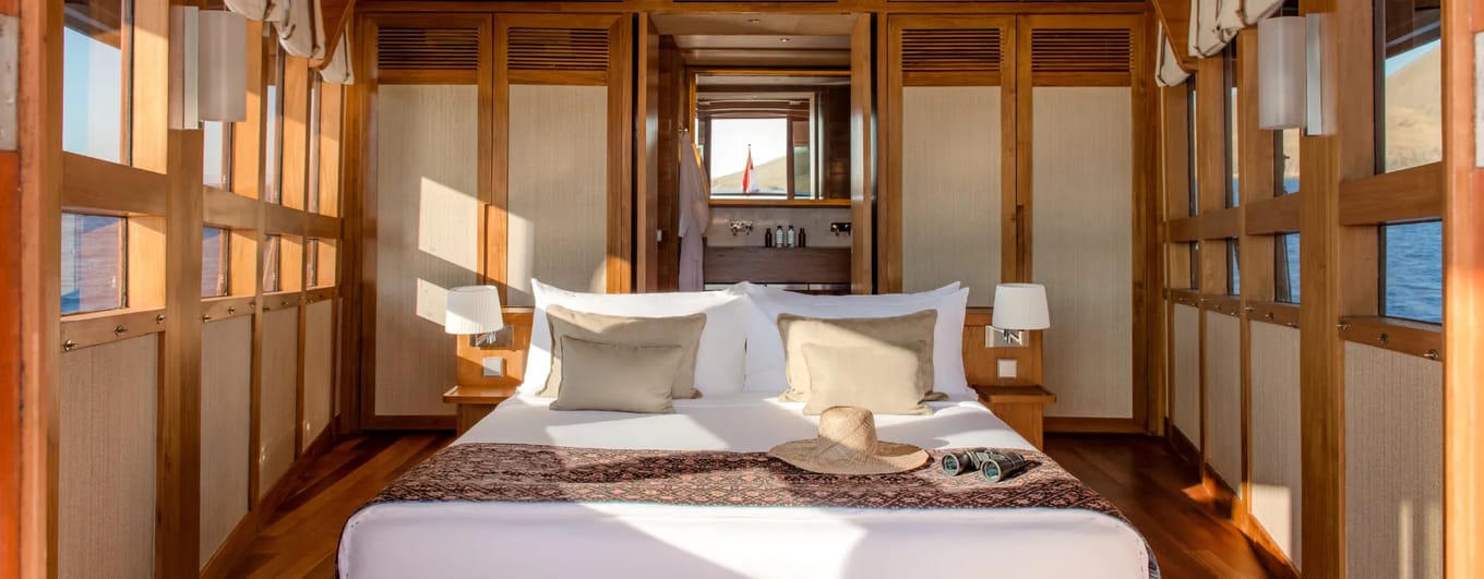 beautiful wooden interiors of indonesian yacht