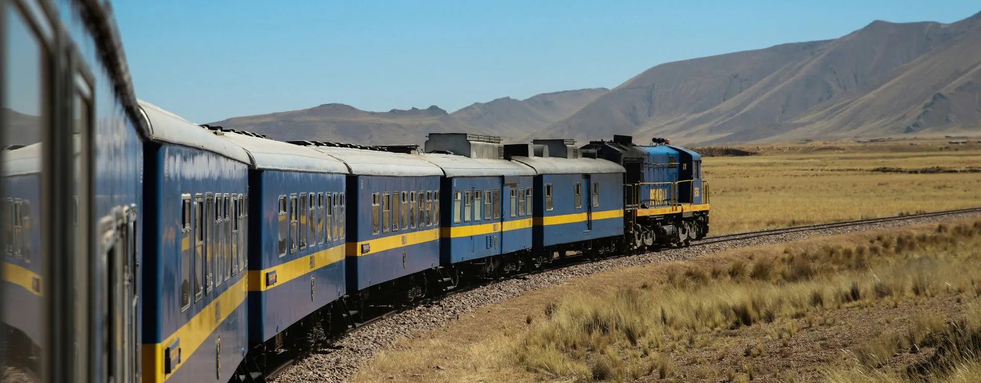 A train travelling through Peru's mountains