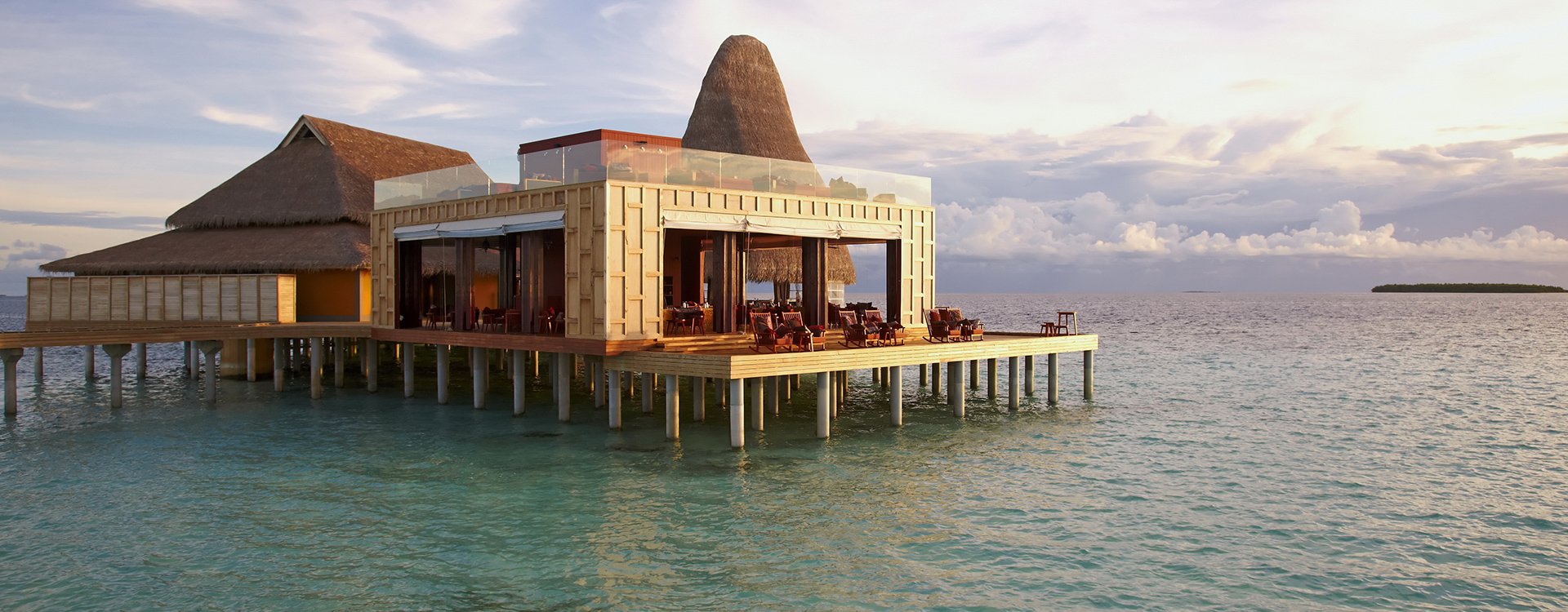 Anantara Kihavah_Fire Restaurant