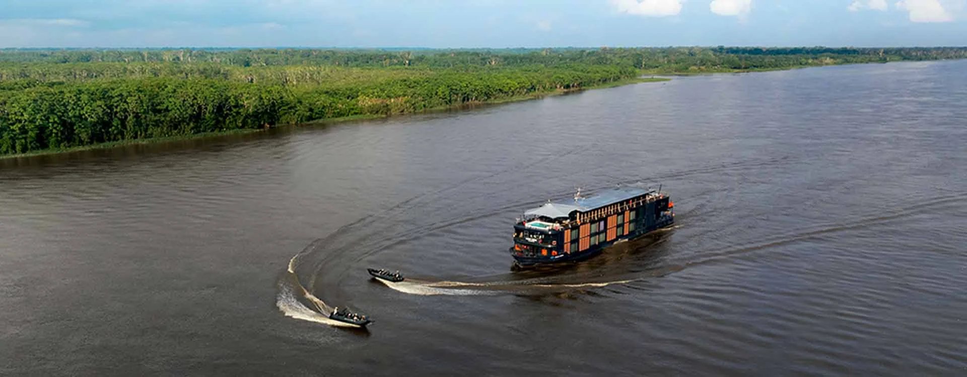 The boat ribs of Aqua Nera in Amazon