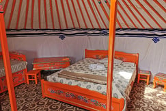 Munkh Tenger Ger Camp