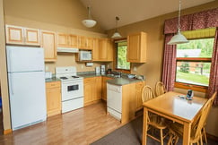 Alpine Meadow Resort_Kitchen