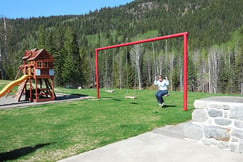 Alpine Meadow Resort_Playground