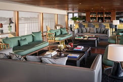 Luxury bar and lounge at Aqua Mekong Thailand