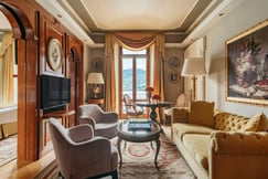 Living room in suite at Grand Hotel Tremezzo overlooking Lake Como