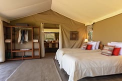 Bedroom in luxury Kenya hotel