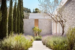 Amanzoe