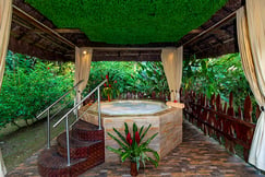 La Selva Eco-Lodge and Retreat