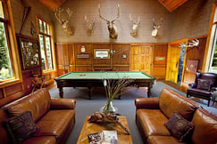 Treetops Lodge & Estate