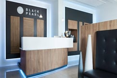 Black Pearl Apartment Hotel