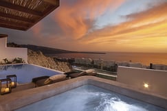 Santo Pure Oia Suites & Villas