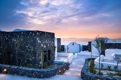 Santo Pure Oia Suites & Villas