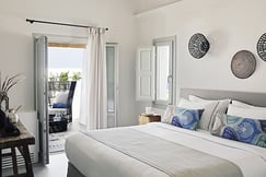 Santo Pure Oia Suites & Villas