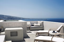 Santo Pure Oia Suites & Villas