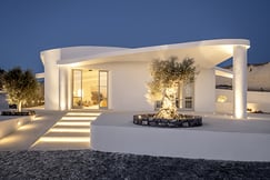 Santo Pure Oia Suites & Villas