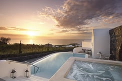 Santo Pure Oia Suites & Villas