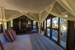 Zungulila Bushcamp