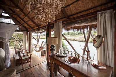 Sindabezi Island Lodge