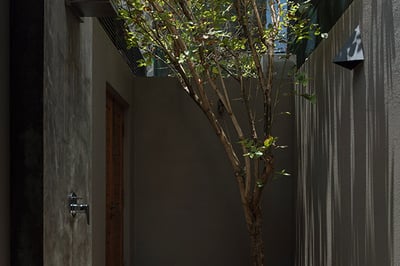 Outdoor shower at Kirana Santani Villa, Sri Lanka