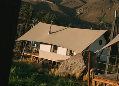 Luxurious tented accommodation in the Colca Canyon exterior view