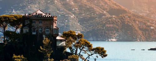 beautiful ladnscpae of ocean and mountains in the italian riviera